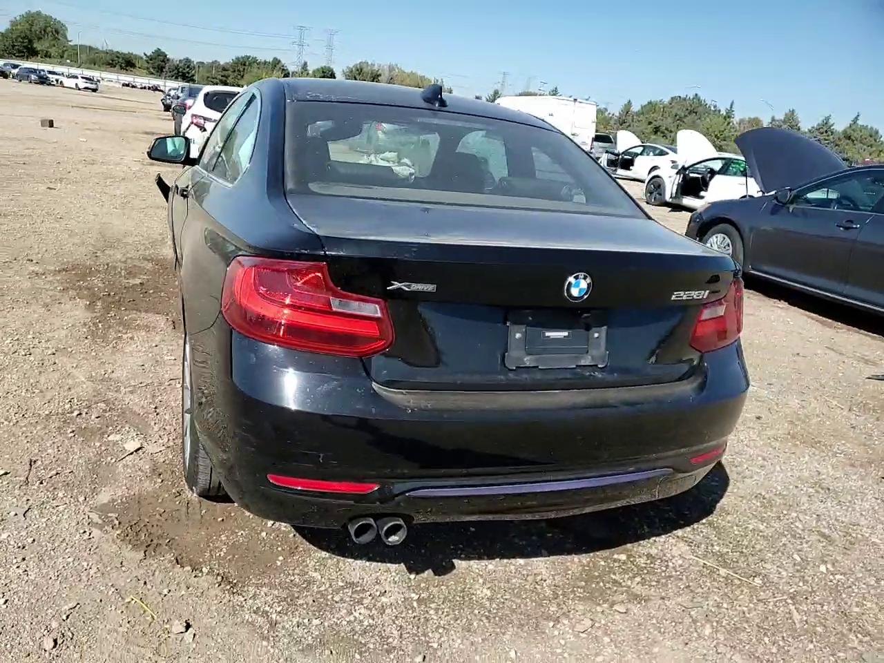 Фото: WBA1G9C59GVX97161