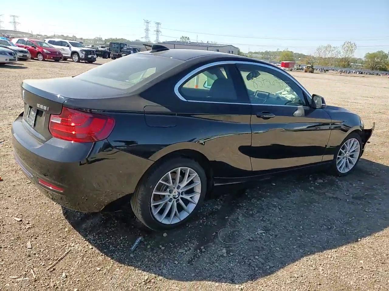 Фото: WBA1G9C59GVX97161