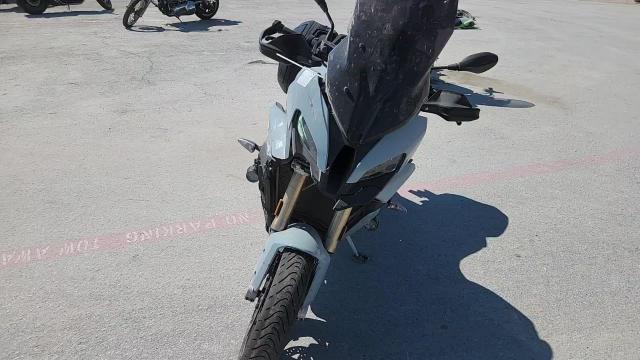 2021 BMW S 1000 Xr VIN: WB10E430XM6D45401 Lot: 82009435