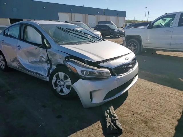 2018 Kia Forte Lx VIN: 3KPFK4A79JE274118 Lot: 82549755