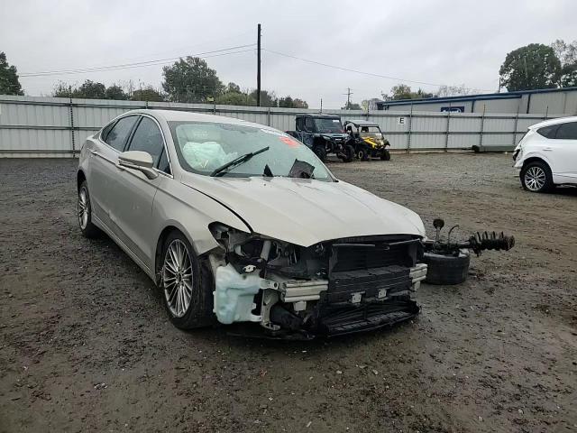 2015 Ford Fusion Se VIN: 3FA6P0HD4FR177033 Lot: 82762195