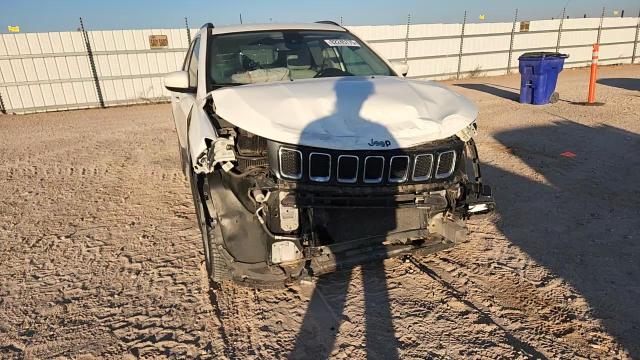 2018 Jeep Compass Latitude VIN: 3C4NJCBB7JT467777 Lot: 82245775