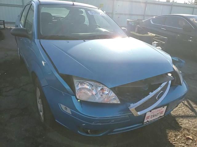 2007 Ford Focus Zx4 VIN: 1FAHP34N87W167211 Lot: 82379745