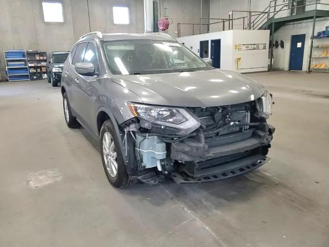 2017 Nissan Rogue S VIN: KNMAT2MV6HP607763 Lot: 81999735