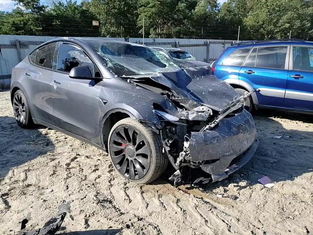 2023 Tesla Model Y VIN: 7SAYGDEF1PF925016 Lot: 84810395
