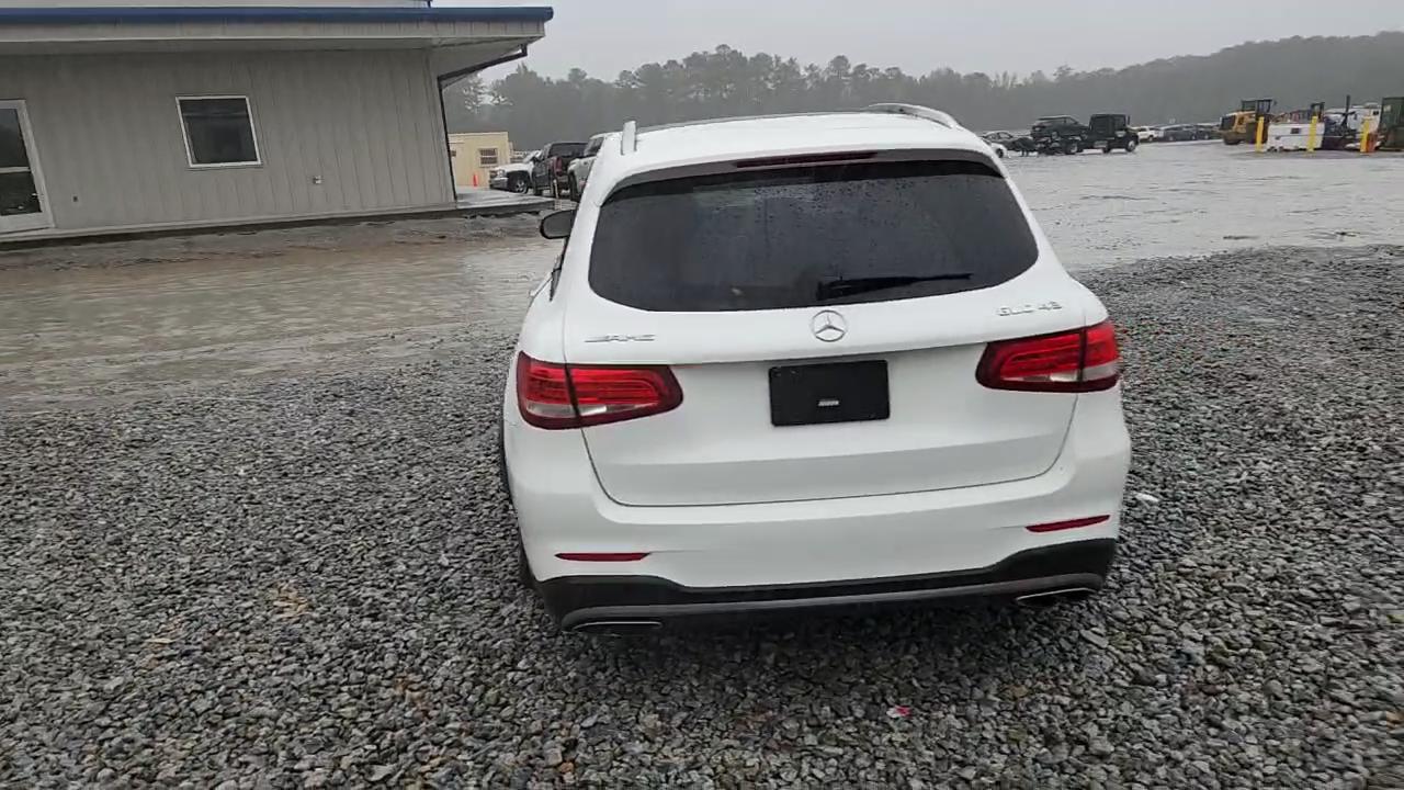 Фото: WDC0G6EB0HF144370