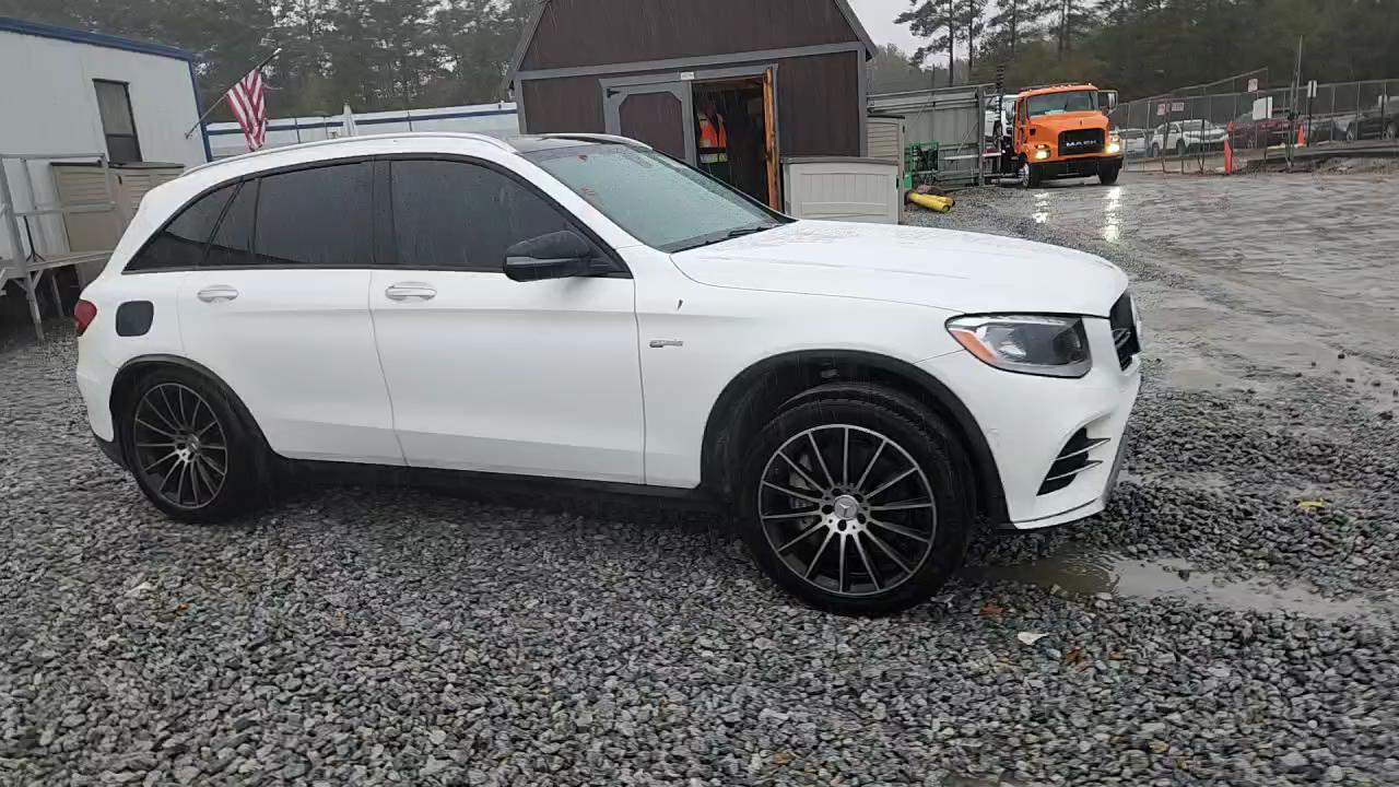 Фото: WDC0G6EB0HF144370