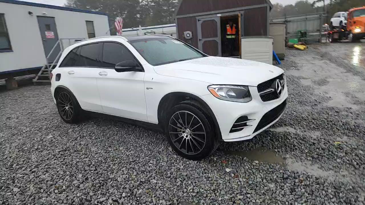 Фото: WDC0G6EB0HF144370