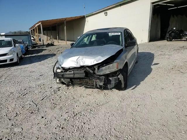 2013 Volkswagen Jetta Base VIN: 3VW2K7AJ2DM258457 Lot: 86142175
