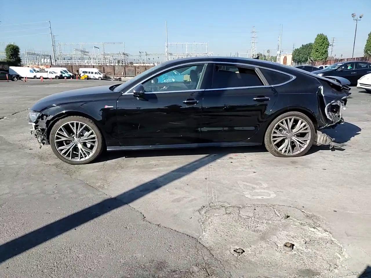 Фото: WAU2GAFC5GN002770