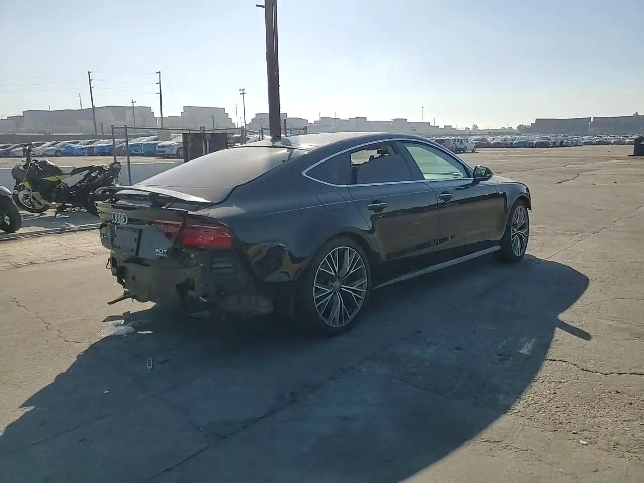 Фото: WAU2GAFC5GN002770