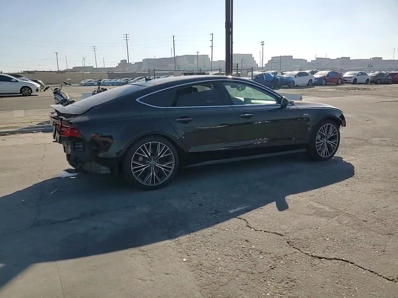 Фото: WAU2GAFC5GN002770