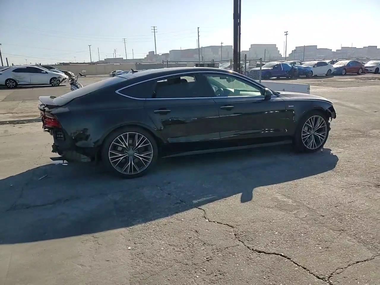 Фото: WAU2GAFC5GN002770