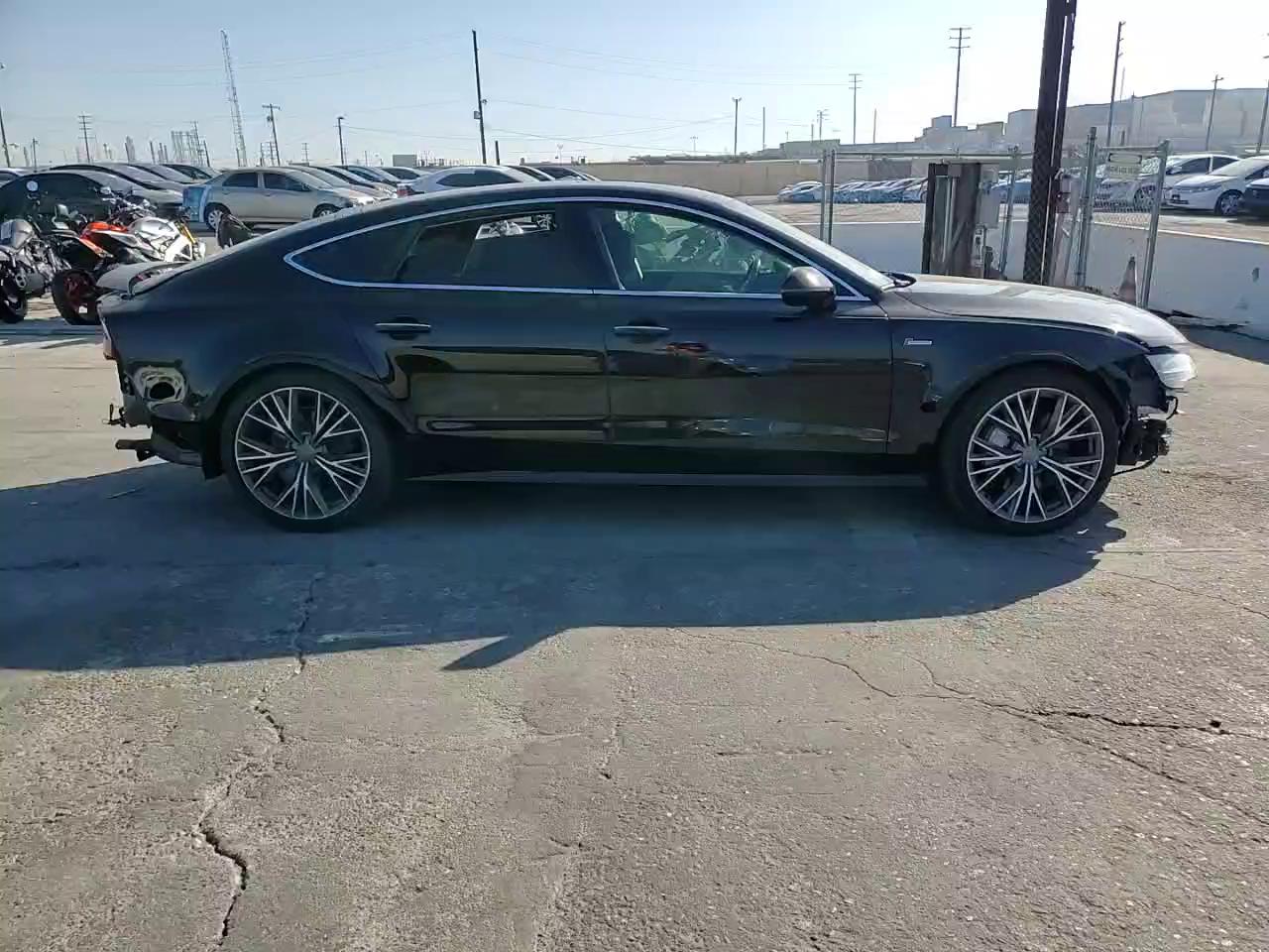 Фото: WAU2GAFC5GN002770