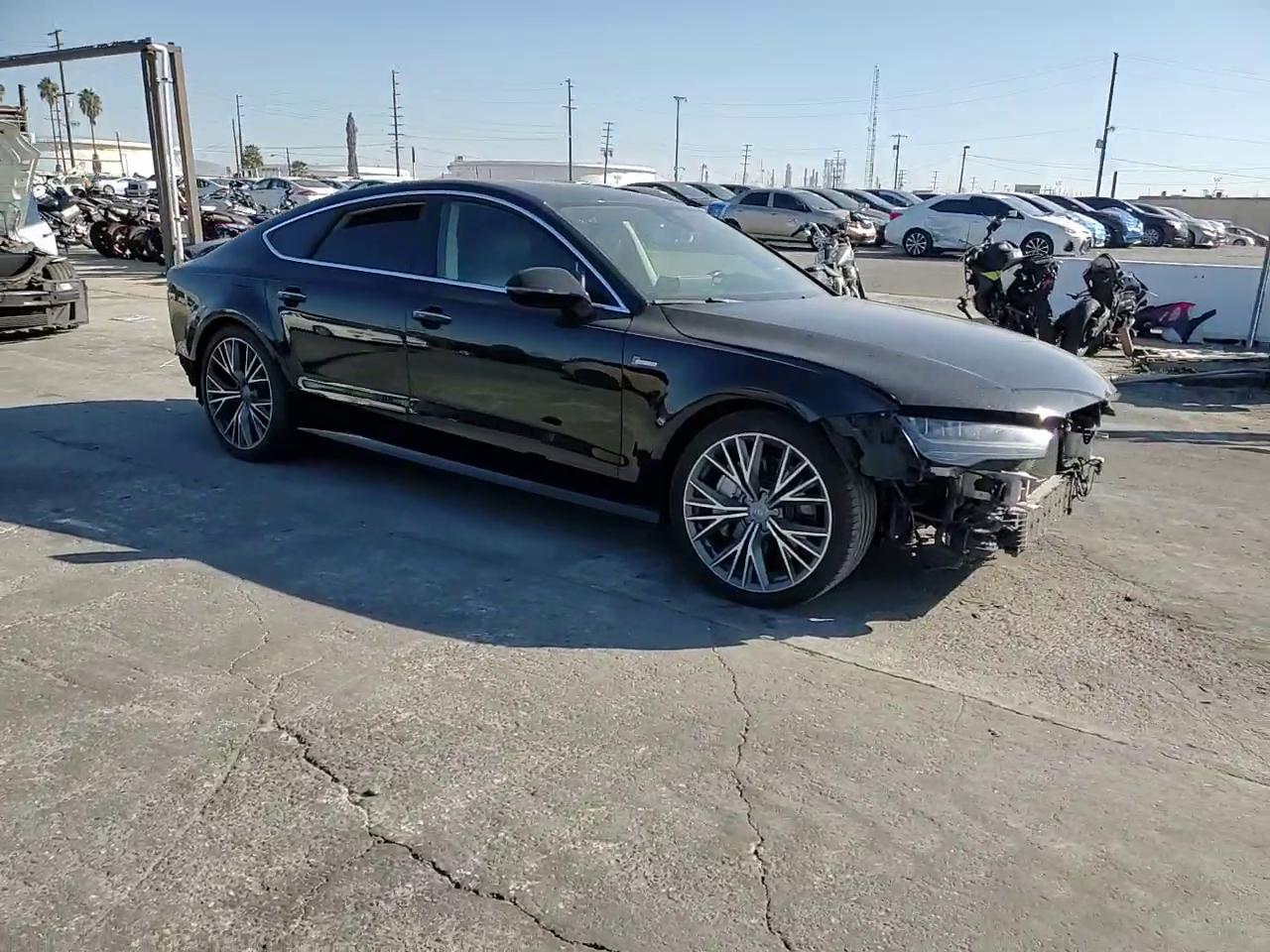 Фото: WAU2GAFC5GN002770