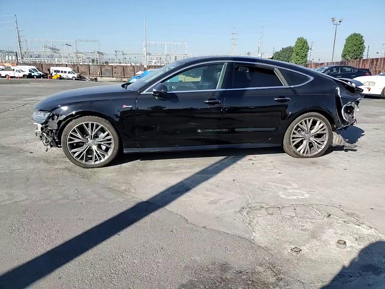 Фото: WAU2GAFC5GN002770