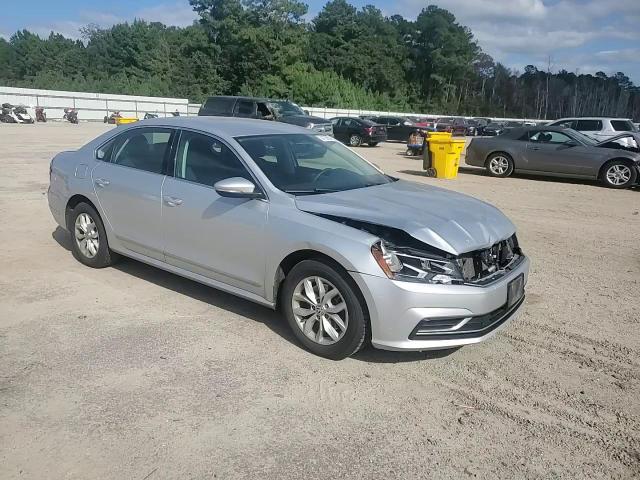 2017 Volkswagen Passat S VIN: 1VWAT7A31HC004580 Lot: 84736055