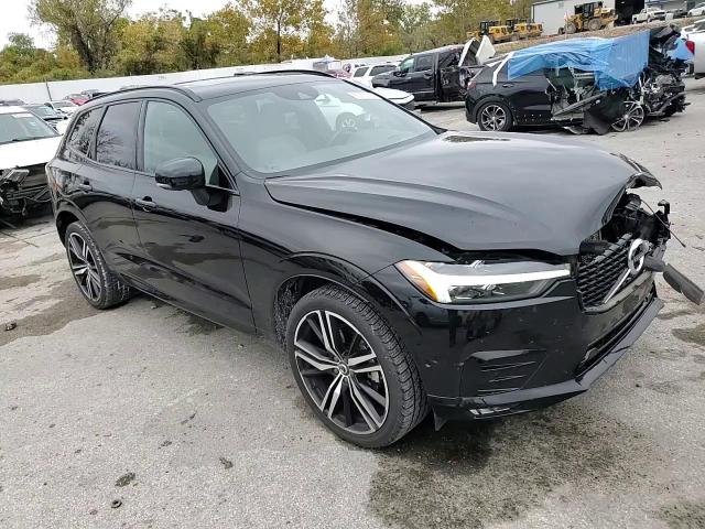 2021 Volvo Xc60 T5 R-Design VIN: YV4102DM9M1835461 Lot: 90316125