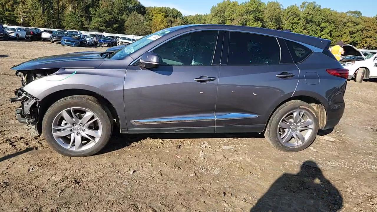 Фото: 5J8TC2H79ML044523