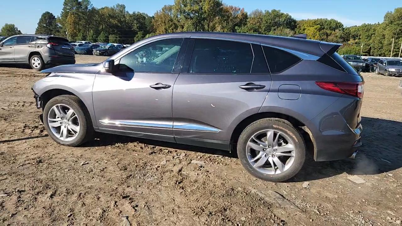 Фото: 5J8TC2H79ML044523