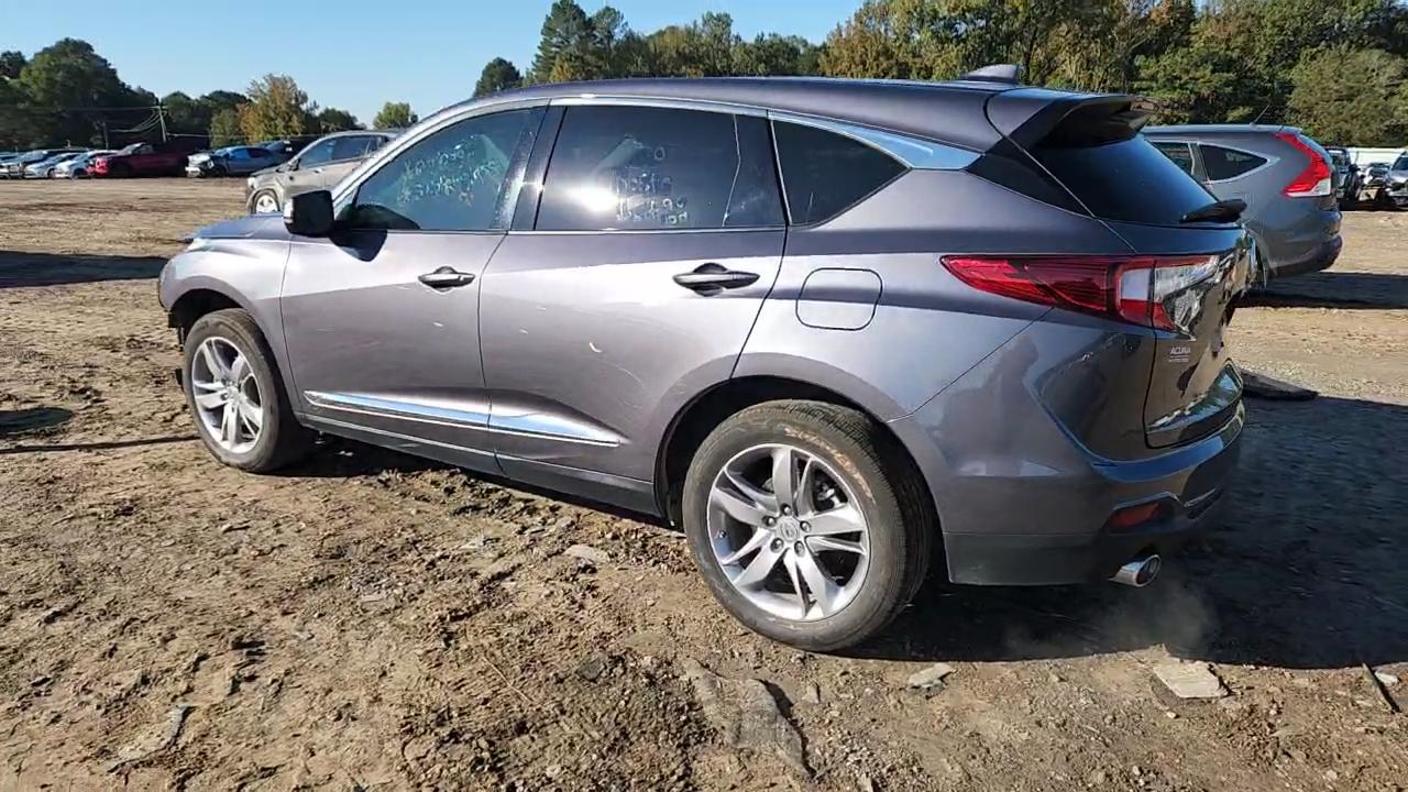 Фото: 5J8TC2H79ML044523