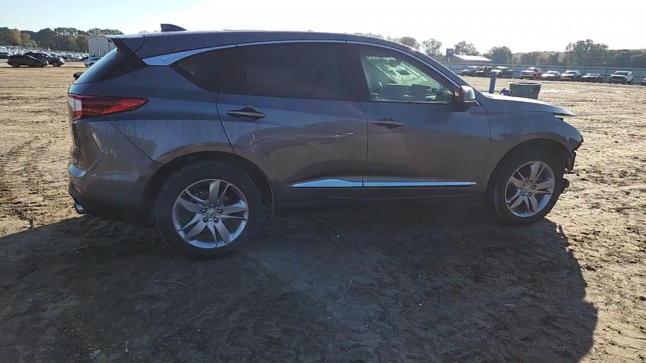 Фото: 5J8TC2H79ML044523