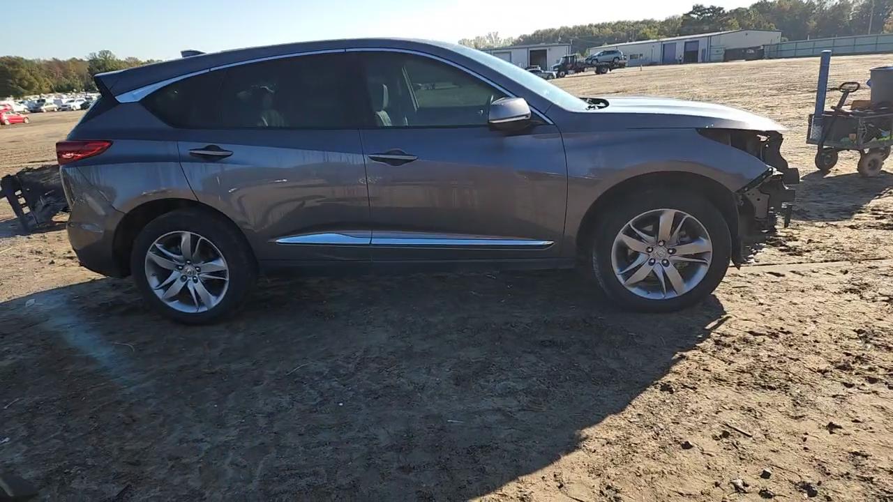 Фото: 5J8TC2H79ML044523