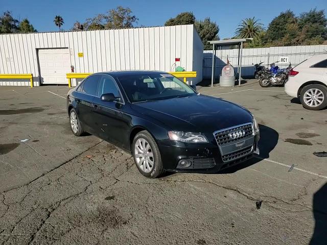 2011 Audi A4 Premium Plus VIN: WAUEFAFL2BN000600 Lot: 86850835