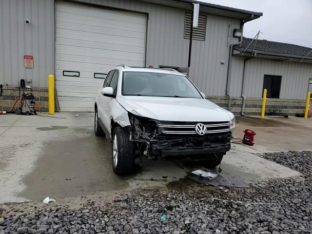 2017 Volkswagen Tiguan Wolfsburg VIN: WVGRV7AX3HW502048 Lot: 89847855