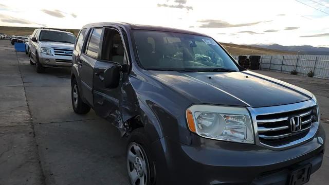 2015 Honda Pilot Lx VIN: 5FNYF4H25FB060218 Lot: 82473835