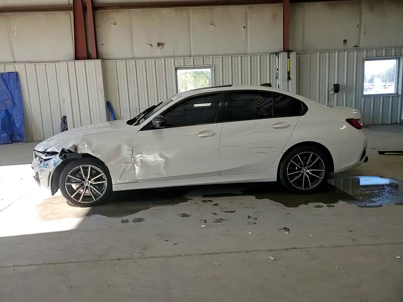 Фото: 3MW5R7J56K8B02956