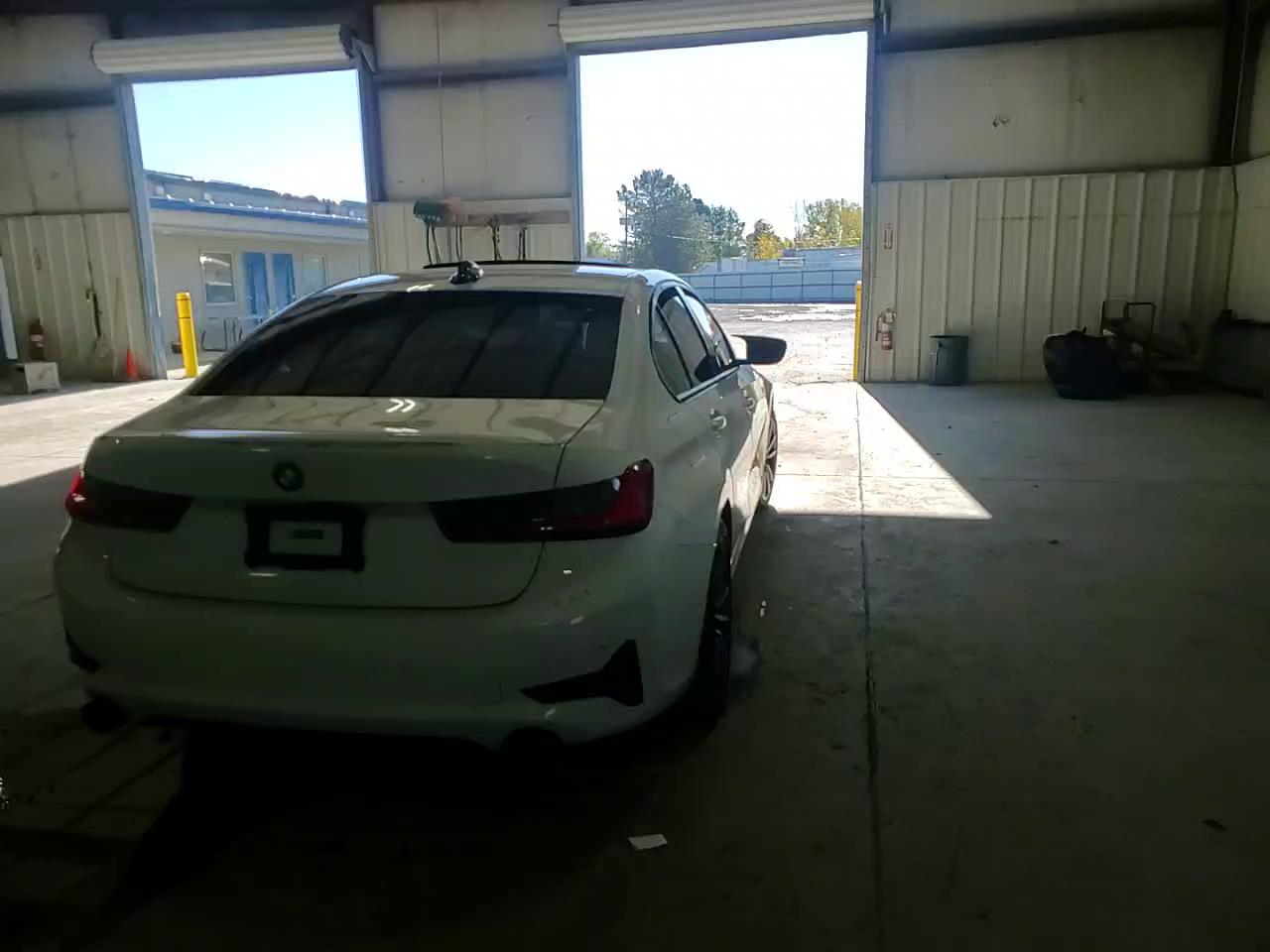 Фото: 3MW5R7J56K8B02956