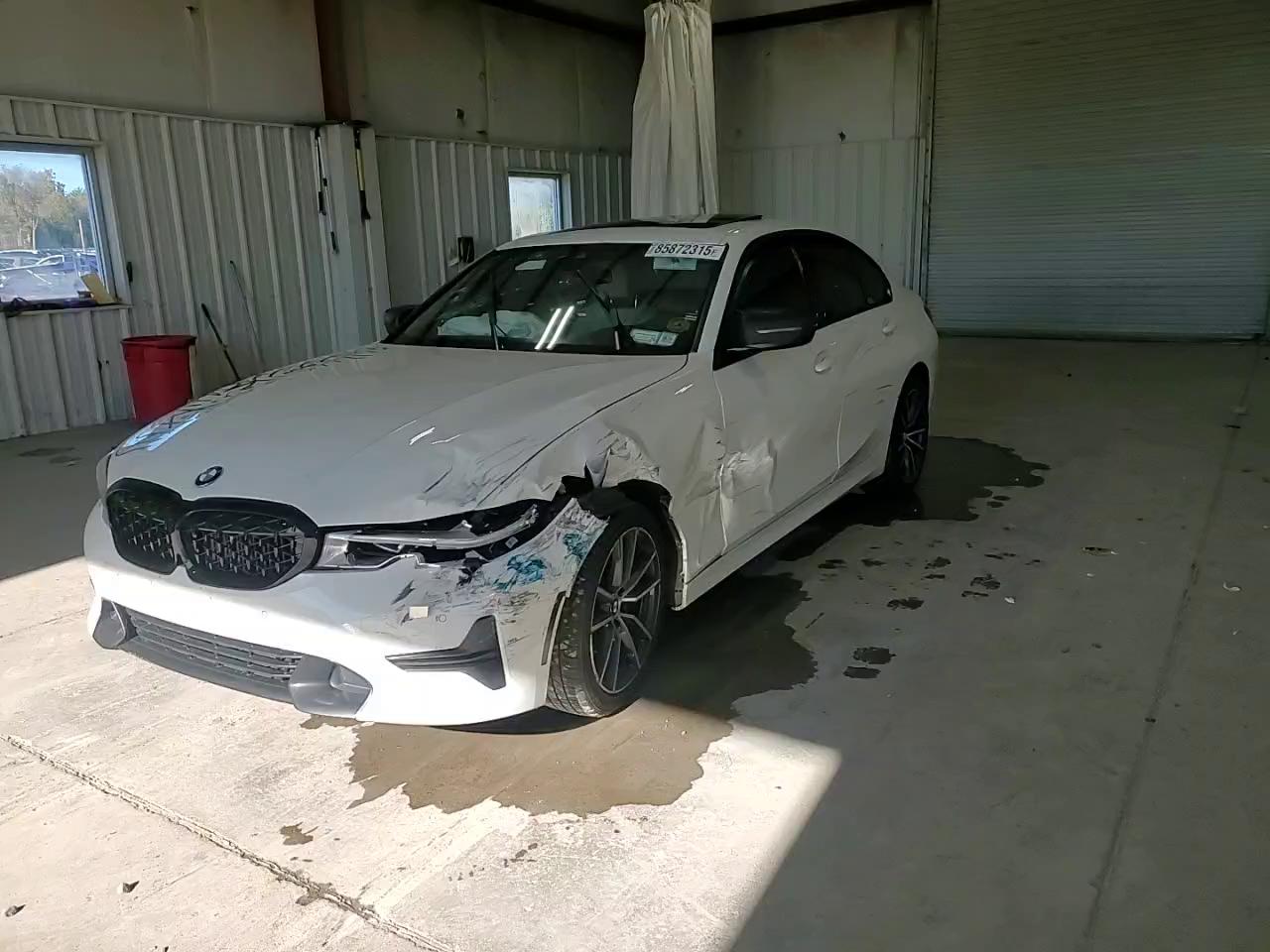 Фото: 3MW5R7J56K8B02956