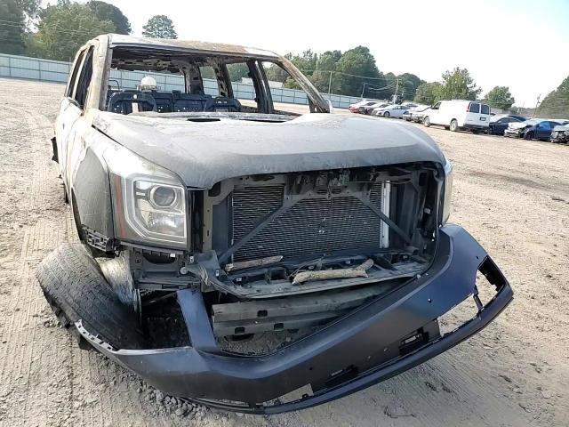 2018 GMC Yukon Sle VIN: 1GKS1AKC3JR158577 Lot: 82407895