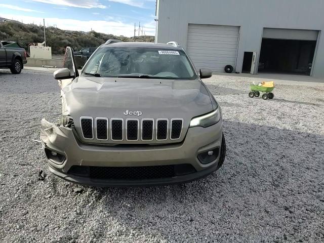 2019 Jeep Cherokee Latitude VIN: 1C4PJMCB6KD334402 Lot: 90064465