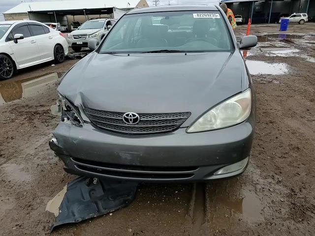 2004 Toyota Camry Le VIN: 4T1BE30K14U915110 Lot: 82269235