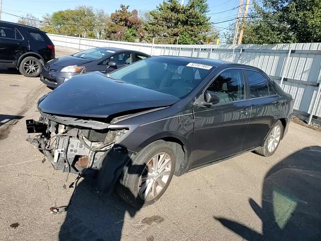 2013 Toyota Camry Se VIN: 4T1BK1FK0DU021233 Lot: 82397985