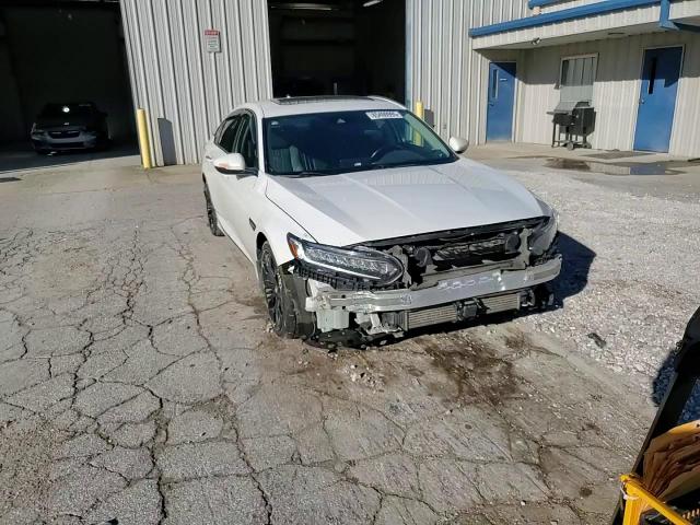 2018 Honda Accord Touring VIN: 1HGCV2F99JA016968 Lot: 85490995
