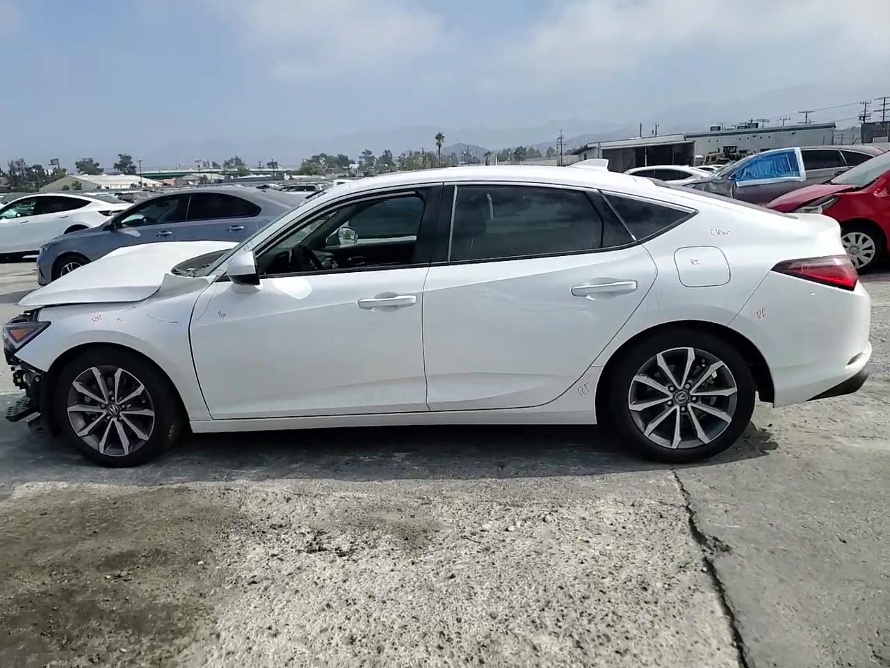 Фото: 19UDE4H26RA027244