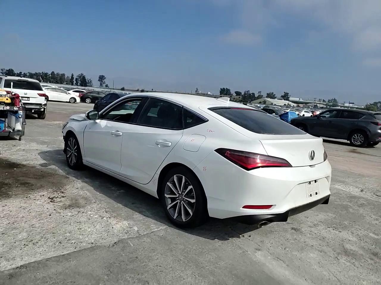 Фото: 19UDE4H26RA027244