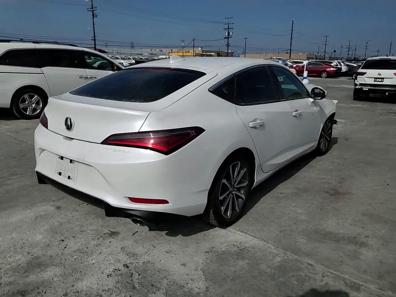 Фото: 19UDE4H26RA027244