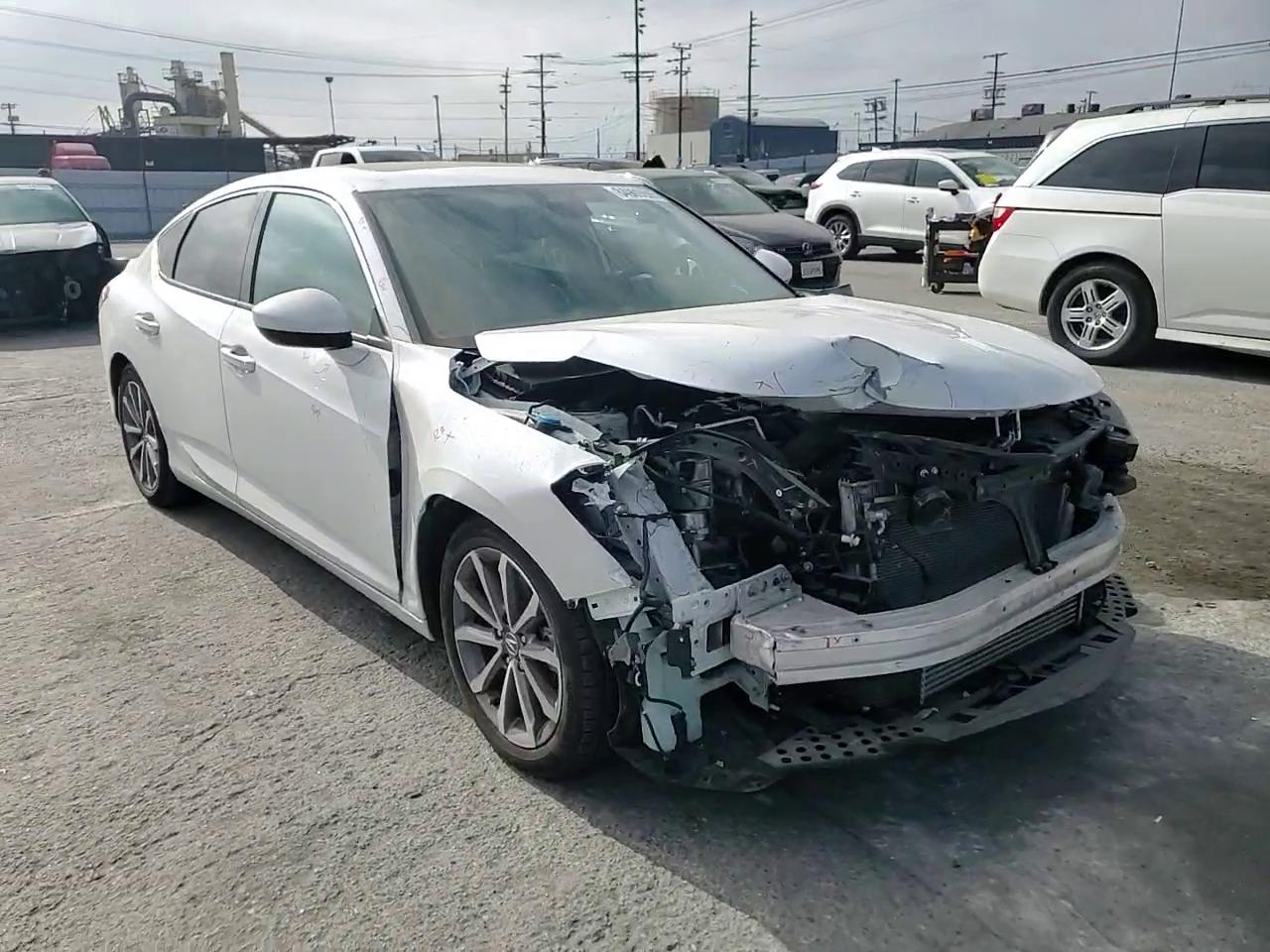 Фото: 19UDE4H26RA027244