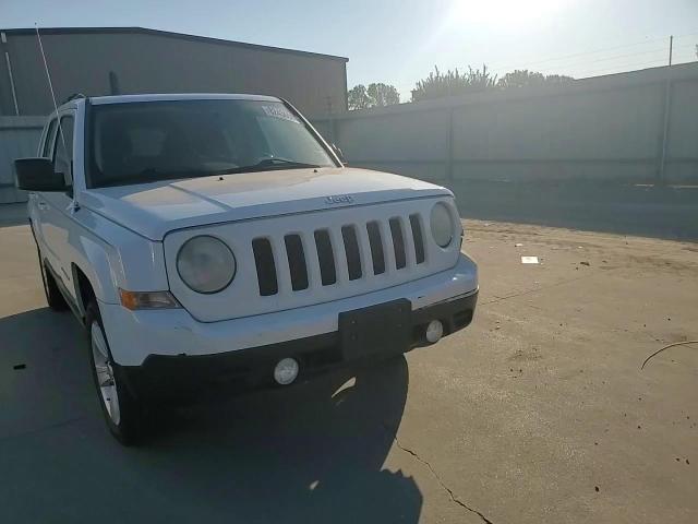 2013 Jeep Patriot Latitude VIN: 1C4NJPFBXDD205537 Lot: 82436005