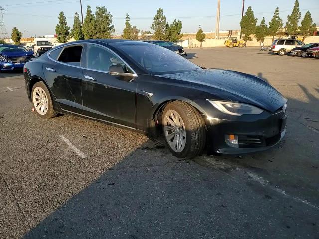 2018 Tesla Model S VIN: 5YJSA1E25JF293824 Lot: 89565015