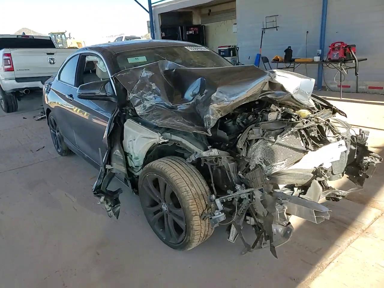 Фото: WBA1F5C5XEV255284