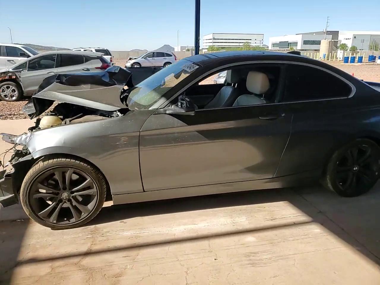 Фото: WBA1F5C5XEV255284