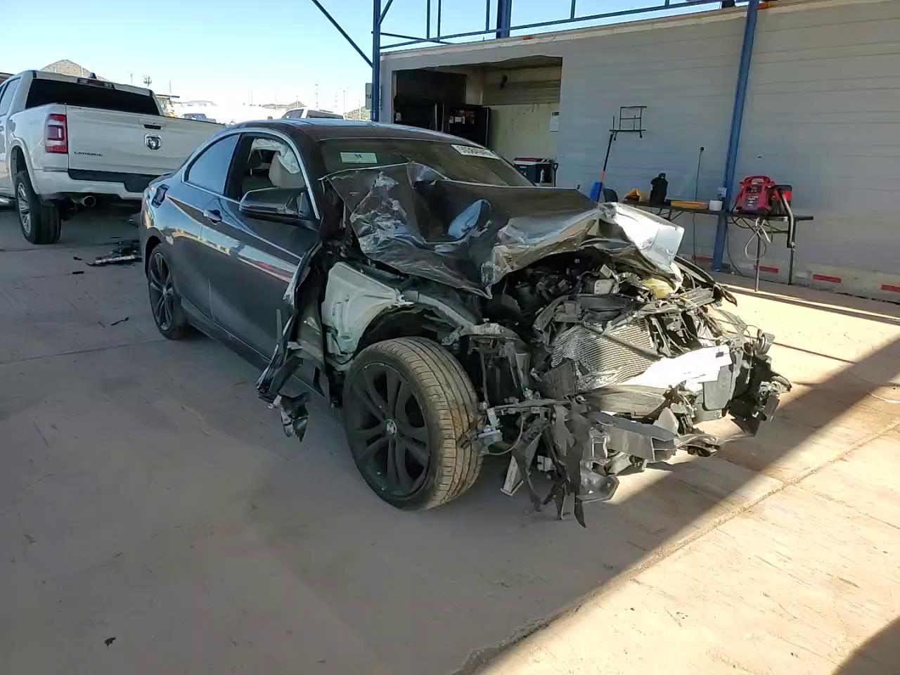 Фото: WBA1F5C5XEV255284