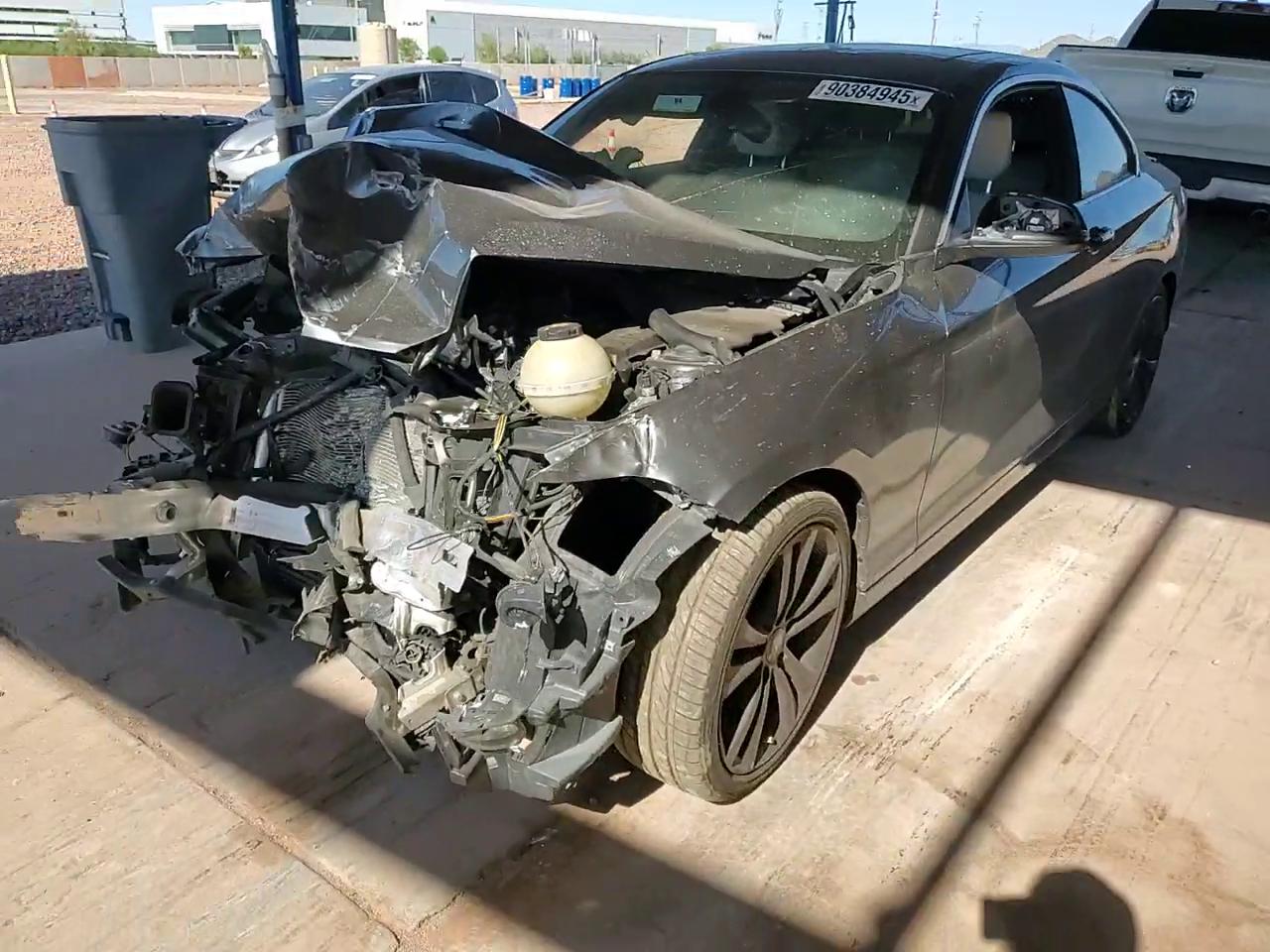 Фото: WBA1F5C5XEV255284