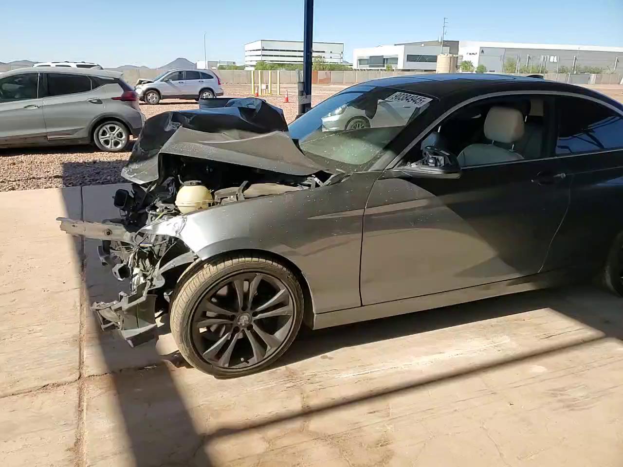 Фото: WBA1F5C5XEV255284