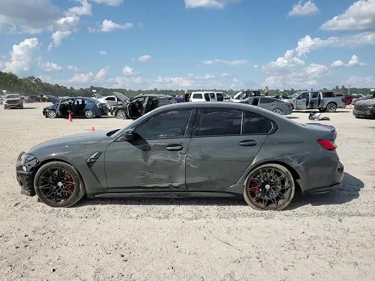 Фото: WBS43AY03RFR65599